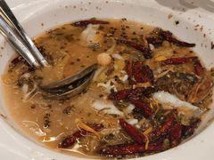 -渔语鱼新川菜Bistro(万象天地店)