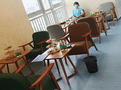 -无奔眼镜·蔡司·依视路授权店(马家堡店)