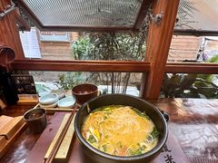 -银米·云南传统过桥米线(双廊黑金冠店)