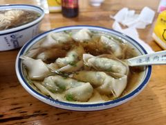 -两棵树馄饨店(渔梁住保小区店)