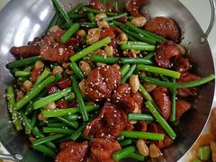 -一口猪海鲜浑锅·东北家常菜