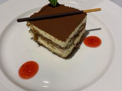-Erman岩烧牛排(虹桥南丰城店)