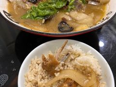 -粘豆包柴火铁锅炖