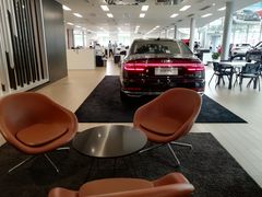 -上海西上海奥杰奥迪汽车销售有限公司(真如店)