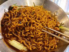 炸酱拉面-富乐满韩国正宗炸鸡韩国料理(虹泉路店)