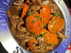 -胖哥俩肉蟹煲(华贸店)