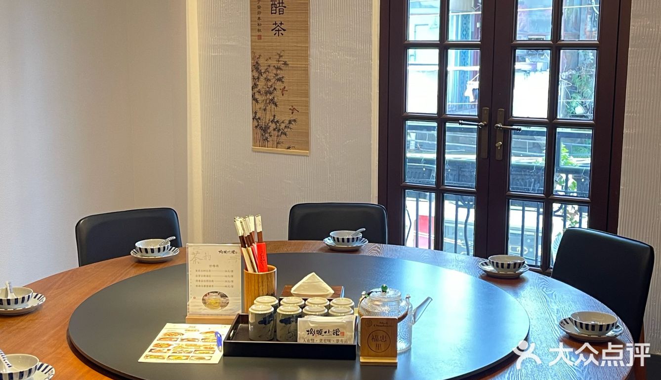 来武汉不要再来江汉路了，去隔壁吃点武汉锅气！