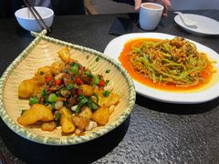 -万重锦·人文川菜馆(骡马市店)