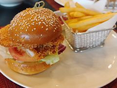 -WOLFGANG PUCK KITCHEN & BAR(迪士尼小镇店)