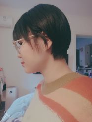 -苑苑发型设计