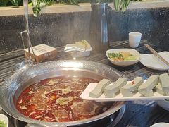 -老船舫·现做活鲜鱼馆(东郊记忆店)
