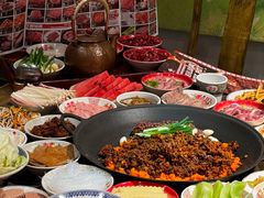 -沸炉重庆老火锅(军事博物馆店)