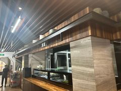 -亮亮面馆(经六路店)