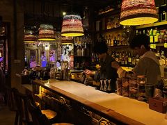 -城墙外BAR