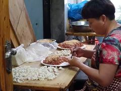 -街头顶黄记馄饨王(中山中路店)