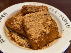 -成都你六姐·牛肉冒菜(城市集市合生汇店)