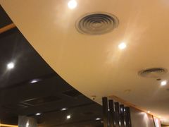 -必胜客(机场路店)
