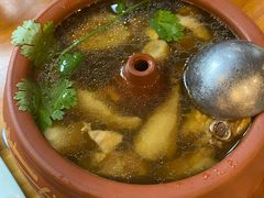 野生菌汽锅鸡-小厨子私房菜·云南美食店