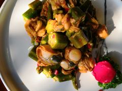 -慢丽江·云南野生菌土鸡锅(西山店)