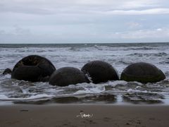 -摩拉基大圆石