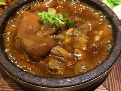 -云海肴·汽锅鸡·云南代表菜(天山百盛优客店)