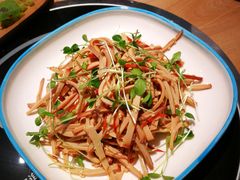 -山城外·非遗酸菜鱼(蜀都万达店)
