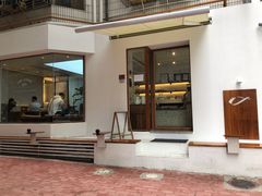 -Line 咖啡(石厦花园店)