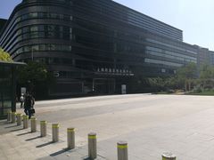 -上海跨国采购会展中心