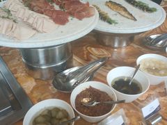 -万达瑞华酒店美食汇自助餐厅(楚河汉街店)