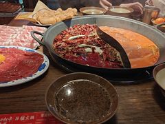 -萍姐火锅·公路夜市(武汉首店)