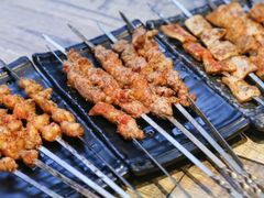 -郑享吃烧烤烩面(红专路店)