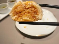 鲜肉酥饼-荣轩(新荣记环球金融中心店)
