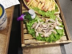 尚尚仙胡椒猪肚鸡锅-尚尚仙·酸汤猪手·猪肚鸡火锅(华联万柳购物中心店)