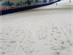 -乔波室内滑雪场