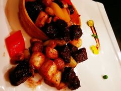 雪花牛肉粒和银鳕鱼-江滨九号.中餐厅(滨江店)