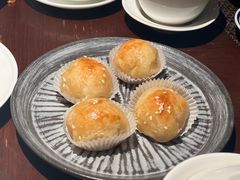 香滑流沙酥-逸东轩(香港逸东酒店)