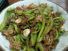 -湖南人家湘菜馆(镇江路店)
