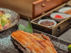 -铭牛烧肉·和牛海鲜自助(高新月牙湖店)