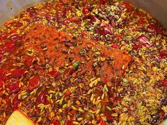 经典锅底-马路边边串串香(双井直营店)