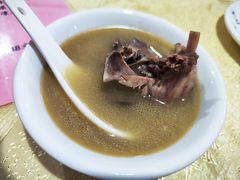 -红旗山庄(圭峰山店)