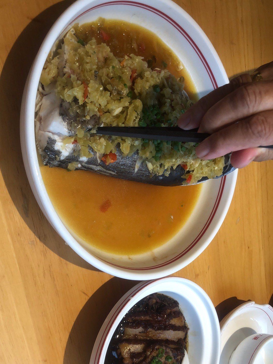 十八碗陵水店很好,菜品多,齐全,卫生