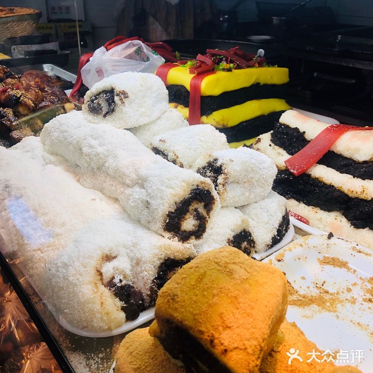 牛街洪记小吃店🍀年糕窗口的甜蜜诱惑