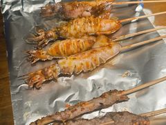 -喝丢一只鞋海鲜烧烤·海肠捞饭(市场店)