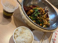 -拿渡麻辣香锅(世茂广场·工三店)