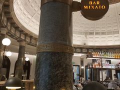-星巴克臻选(天津恒隆广场旗舰店)