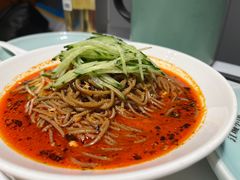 -江城小馆陕南妈妈菜·全球旅行餐厅(钟楼店)