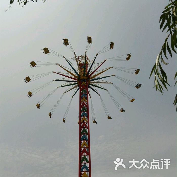 秦岭游乐园图片