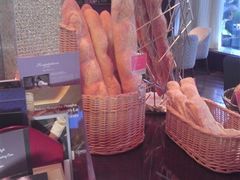 法棍-西点坊(浦东香格里拉店)