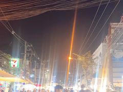 -周日夜市