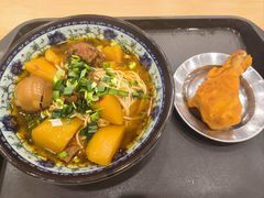 -华中科技大学东三学生食堂